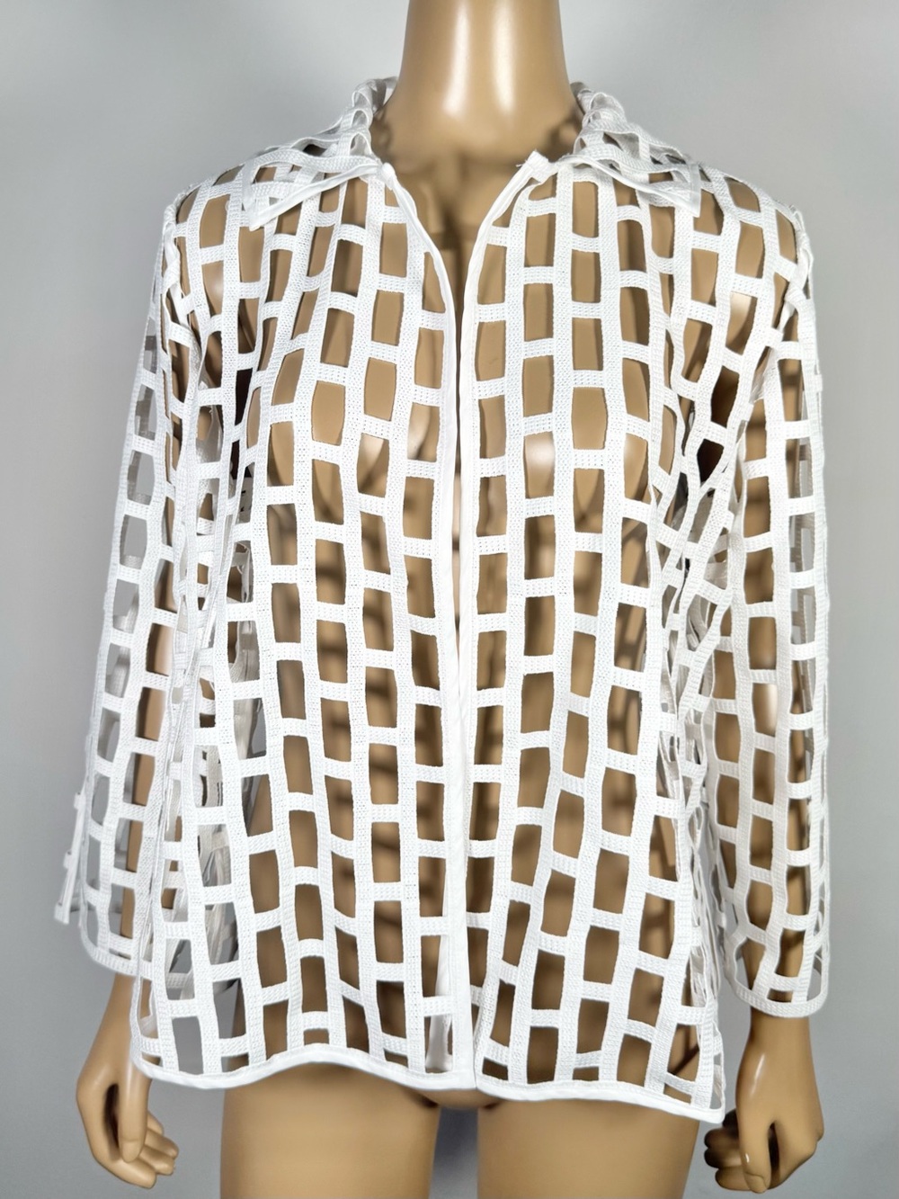 Ming Wang Women’s Size Medium 100% Polyester Cage Cut Out Jacket in White